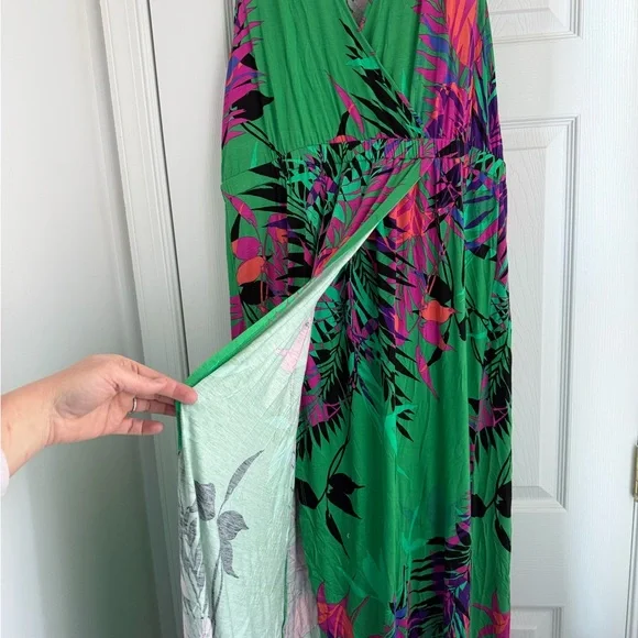 Spense Green and Pink Leaf Print Dress - Picture 2 of 3